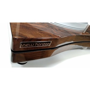 Проигрыватель винила New Horizon Model GDS