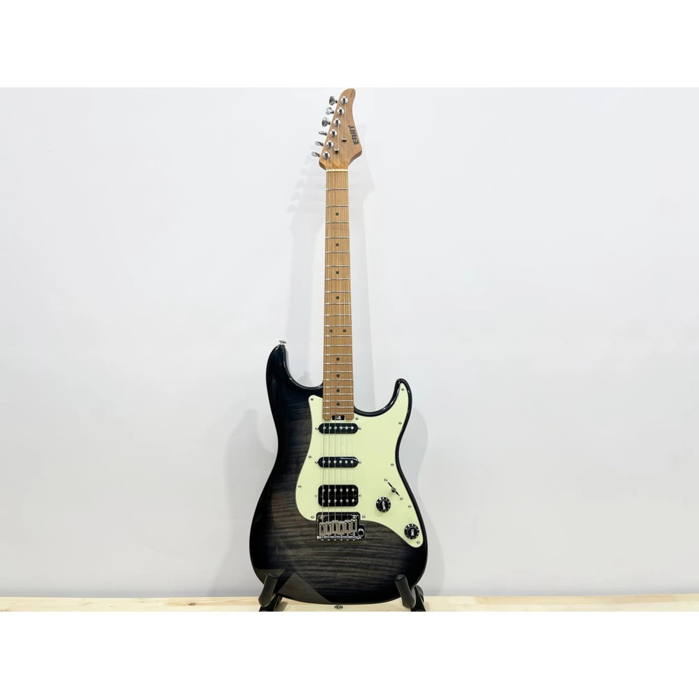 Электрогитара EART NK-C3 Trans Black