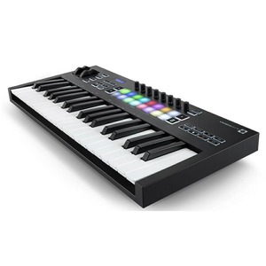 Миди клавиатура Novation Launchkey 37 MK3