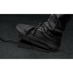 Педаль для клавишных Akai Pro Expression Pedal