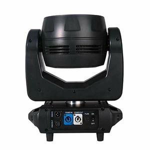 Прожектор полного движения LED Showlight MH-LED 7х40 Zoom RGBW