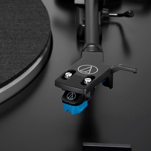 Проигрыватель винила Audio-Technica AT-LP3XBTBK