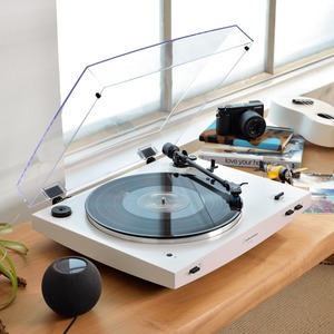 Проигрыватель винила Audio-Technica AT-LP3XBTWH