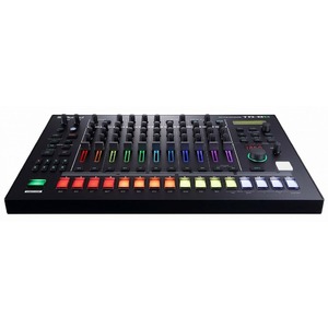 Драм-машина Roland TR-8S