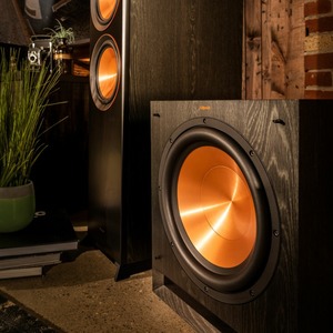 Фазоинверторный сабвуфер Klipsch SPL 150 Black