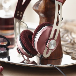 Наушники мониторные для iPhone Sennheiser MOMENTUM On-Ear Pink