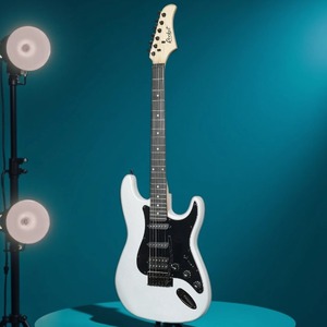 Электрогитара ROCKET ST-04 WH 39"