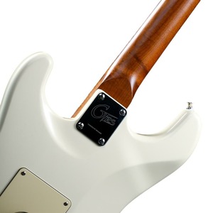 Электрогитара MOOER GTRS S801 White