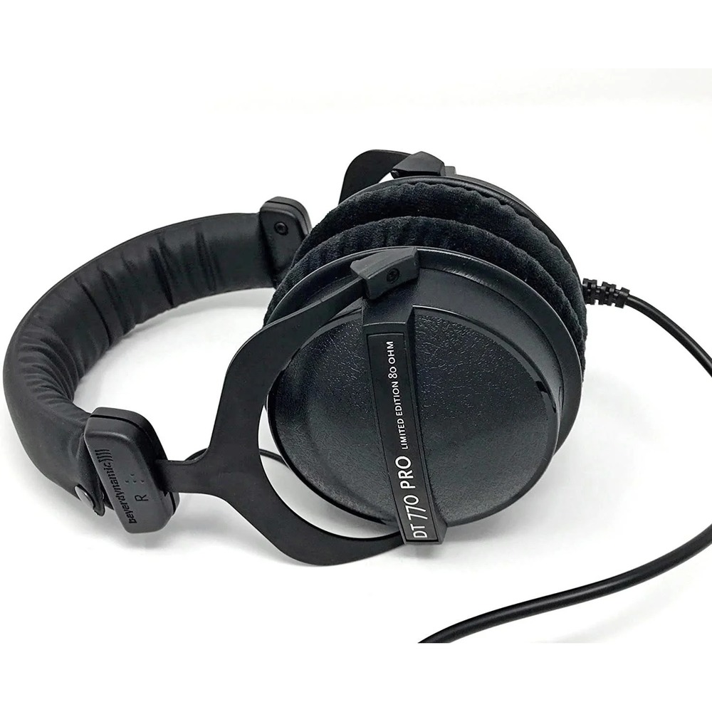 Наушники мониторные классические Beyerdynamic DT 770 PRO 80 Ohm Black LE