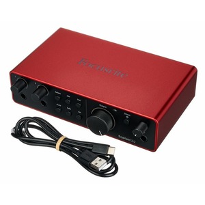 Внешняя звуковая карта с USB FOCUSRITE Scarlett 2i2 4th Gen