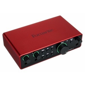 Внешняя звуковая карта с USB FOCUSRITE Scarlett 2i2 4th Gen