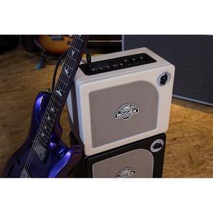 Гитарный комбо MOOER DH06-Hornet-30W-WH
