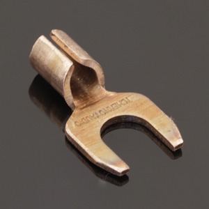 Разъем "Лопатка" Tchernov Cable Spade Lug Reference