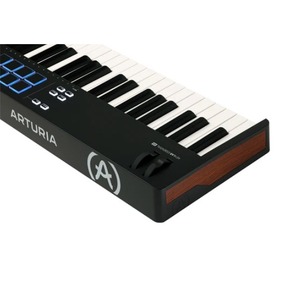 Миди клавиатура Arturia KeyLab Essential 88 mk3 Black