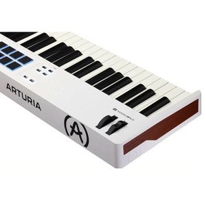 Миди клавиатура Arturia KeyLab Essential 88 mk3 White