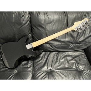 Бас-гитара VESTON PB BK
