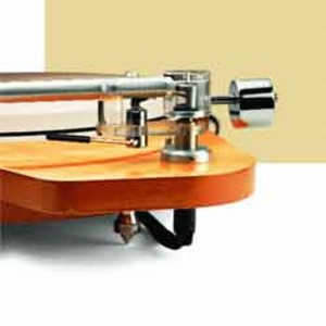 Проигрыватель винила Roksan Radius 5 Wood + Nima Arm