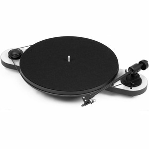 Проигрыватель винила Pro-Ject Elemental White-Black (OM-5E)