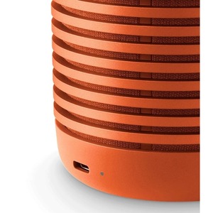 Портативная акустика Bang & Olufsen Beosound Explore Bonfire Orange
