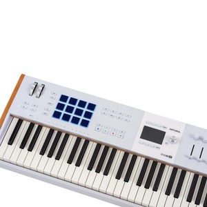 Миди клавиатура Arturia KeyLAB 88 MK3 White