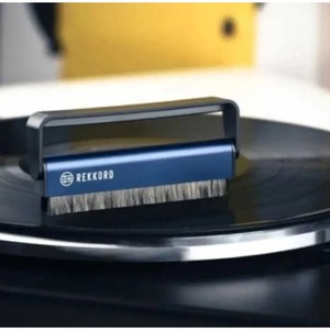 Щетка для чистки пластинок Rekkord Audio brush