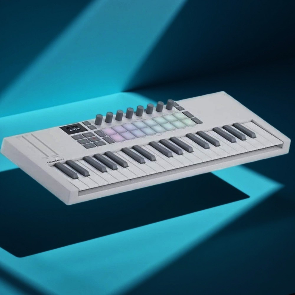 Миди клавиатура Novation Launchkey Mini 37 Mk4 white