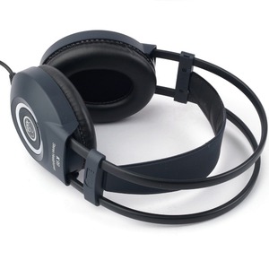 Наушники мониторные классические AKG K 99
