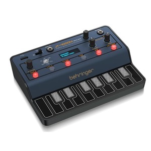 Аналоговый синтезатор Behringer JT-4000M MICRO