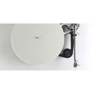 Виниловый проигрыватель Rega Planar 10 Black