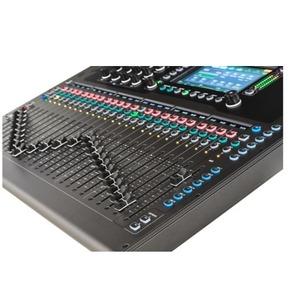 Цифровой микшер Allen & Heath QU-6D