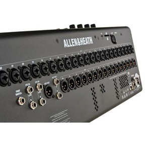 Цифровой микшер Allen & Heath QU-6D