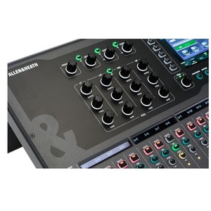 Цифровой микшер Allen & Heath QU-6D