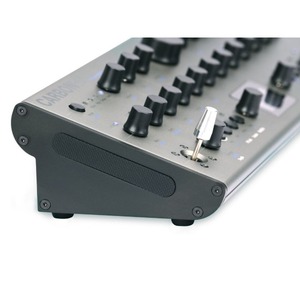 Аналоговый синтезатор Modal Carbon8M