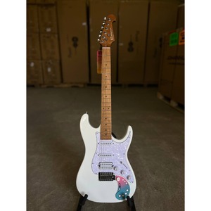 Электрогитара BULLFIGHTER D-160SE With bag White