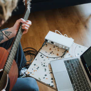 Внешняя звуковая карта с USB Arturia MiniFuse 2 White OTG