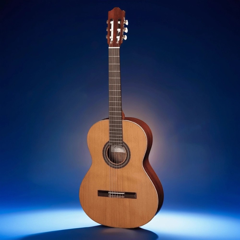 Классическая гитара CUENCA 40R 4/4