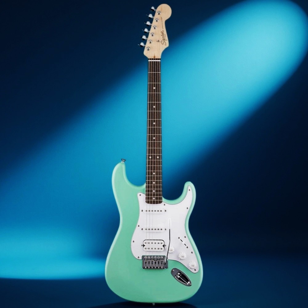 Электрогитара Fender SQUIER DEBUT Stratocaster HSS LRL SFM