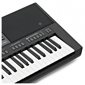 Цифровой синтезатор Yamaha PSR-SX720