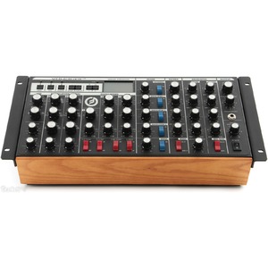 Аналоговый синтезатор Moog Minimoog Voyager Rack Mount Edition