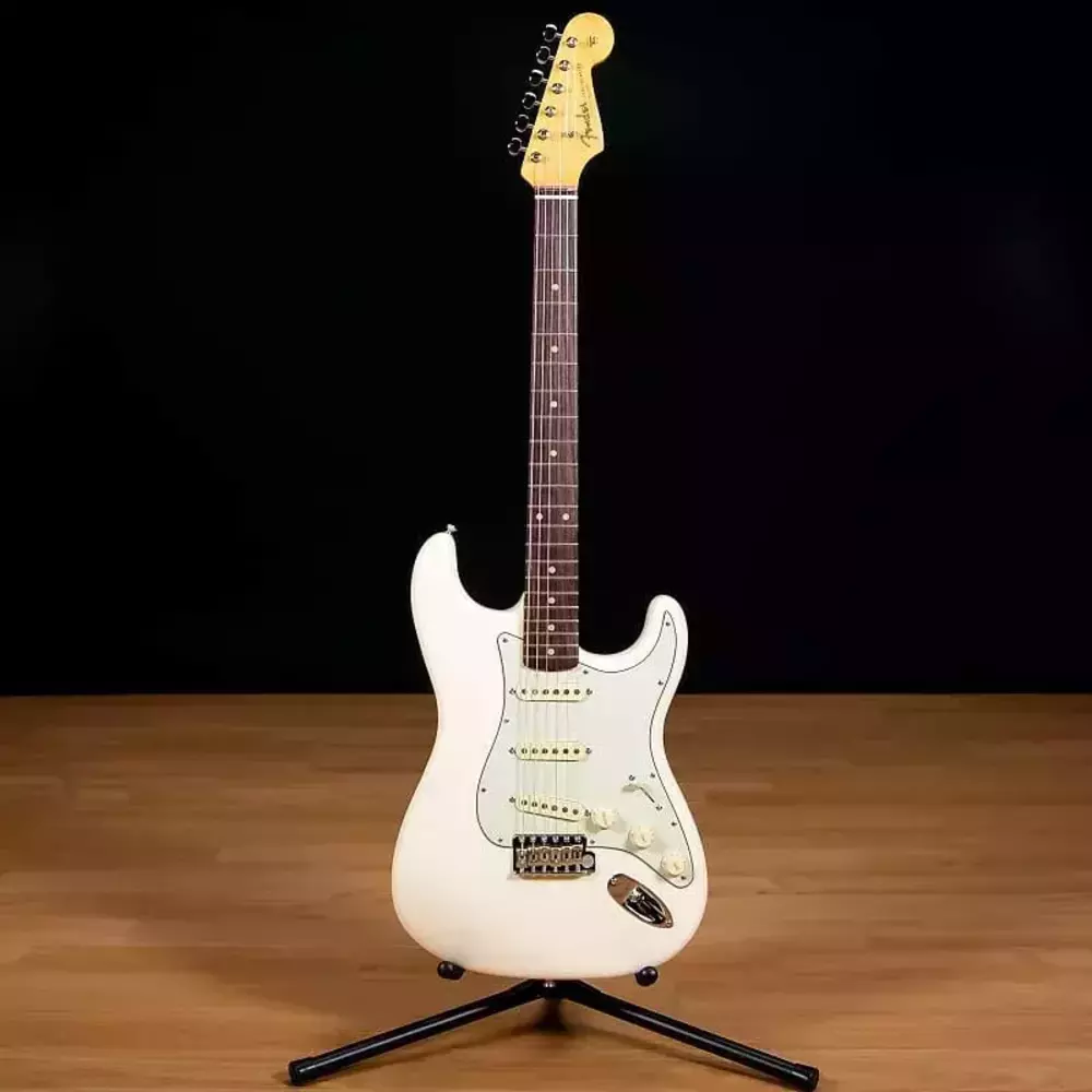 Электрогитара Fender American Vintage II 1961 Stratocaster White