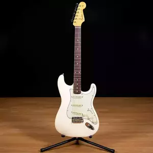 Электрогитара Fender American Vintage II 1961 Stratocaster White