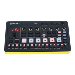 Процессор эффектов Roland P-6