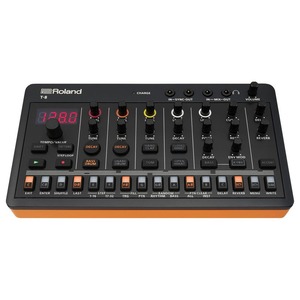 Драм-машина Roland T-8