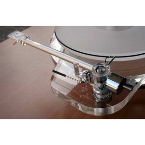 Проигрыватель винила Roksan Radius 5 MK II Acrylic + Nima Arm