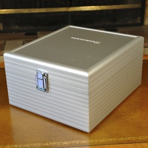 Чехол для наушников Beyerdynamic Aluminum headphone storage case