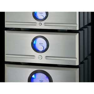 Усилитель мощности Pass Labs XA30.8