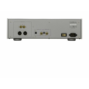SACD Проигрыватель Luxman D-06