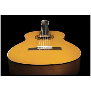 Классическая гитара Yamaha C40