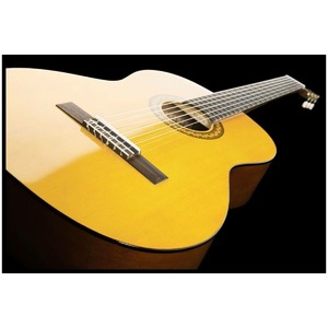 Классическая гитара Yamaha C40