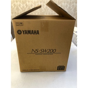 Фазоинверторный сабвуфер Yamaha NS-SW200 Black